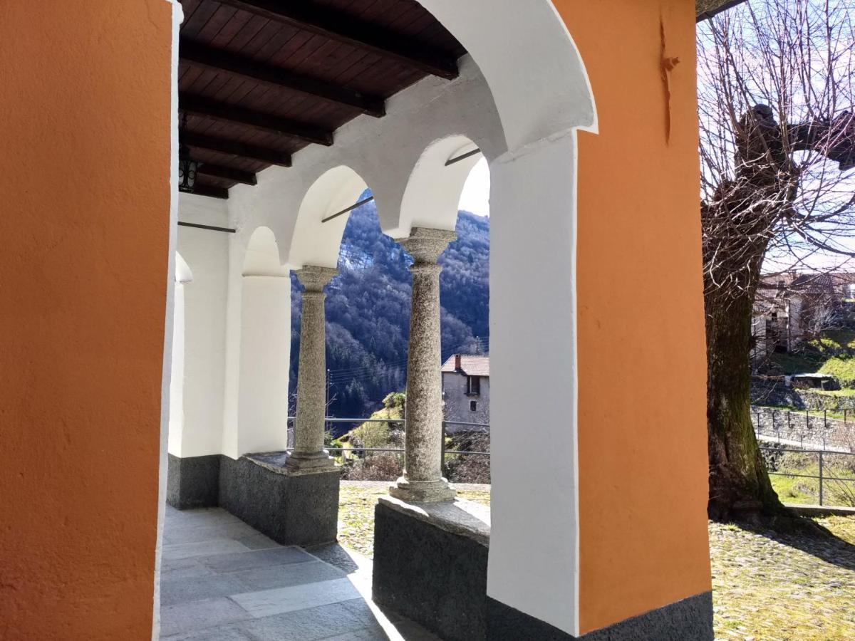 Vila Rustico "Casa Di Sasso" Intragna Exteriér fotografie
