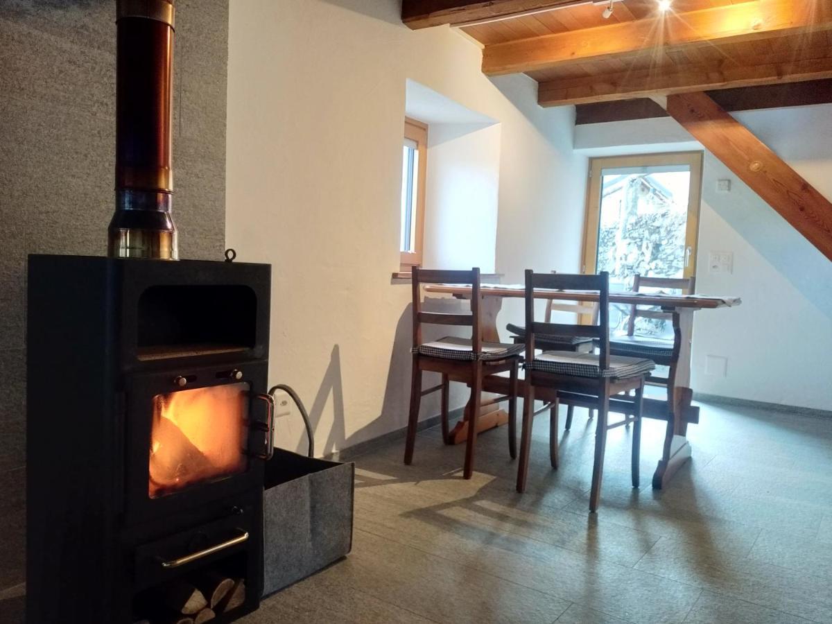 Vila Rustico "Casa Di Sasso" Intragna Exteriér fotografie